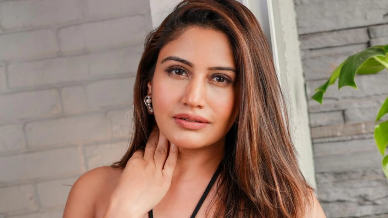 Surbhi Chandna