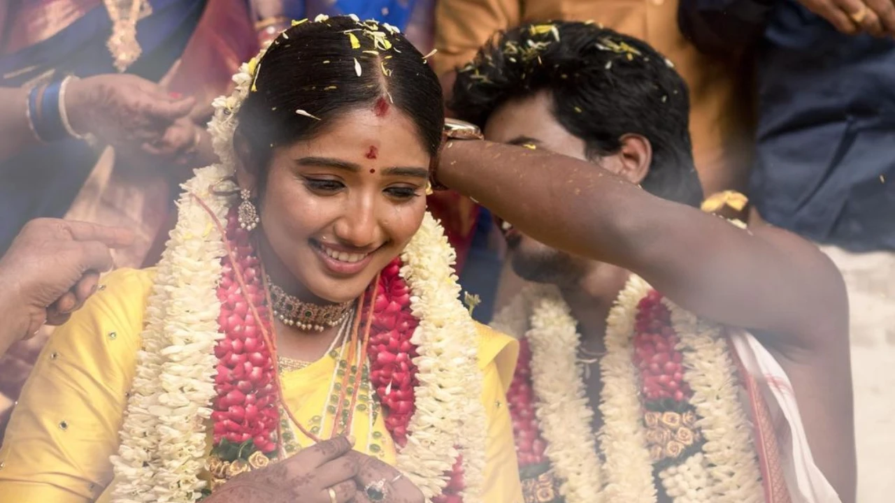 Popular Kollywood TV couple ties the knot: A look at their emotional, colorful wedding photos (Raja Vetri Prabhu Instagram) Raja Vetri Prabhu Instagram