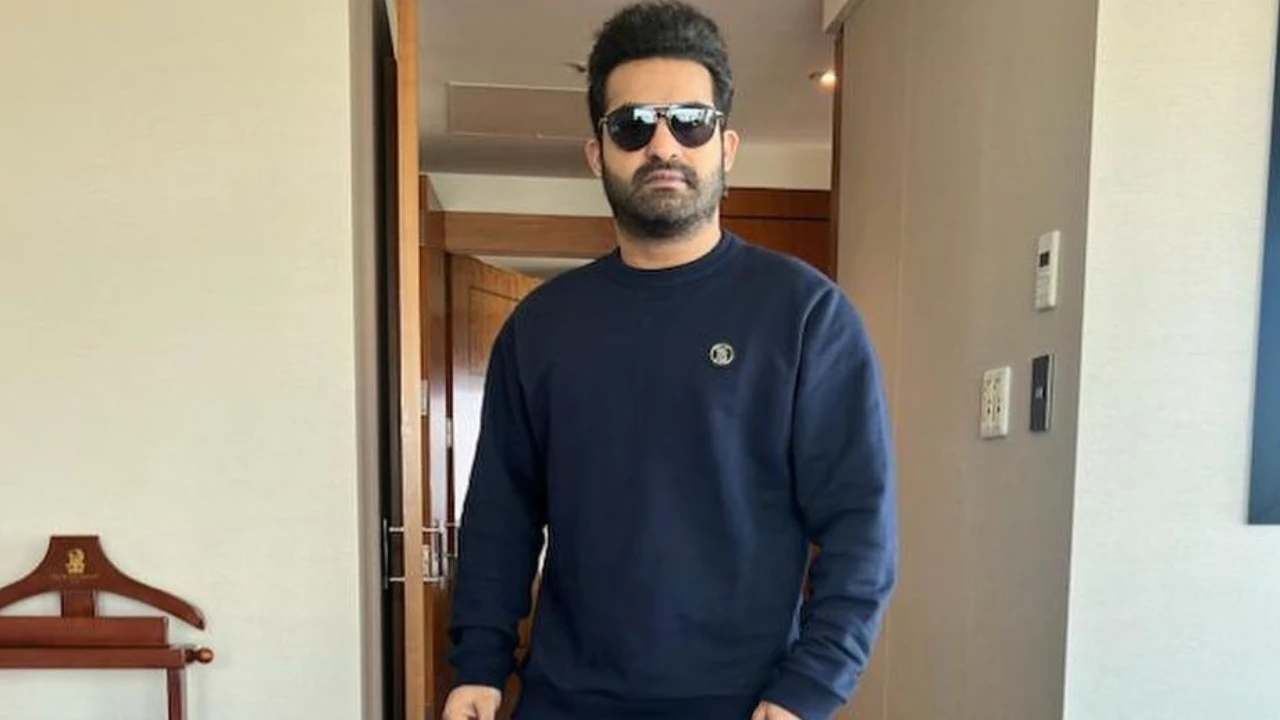  Jr NTR charged a whopping amount for War 2? 