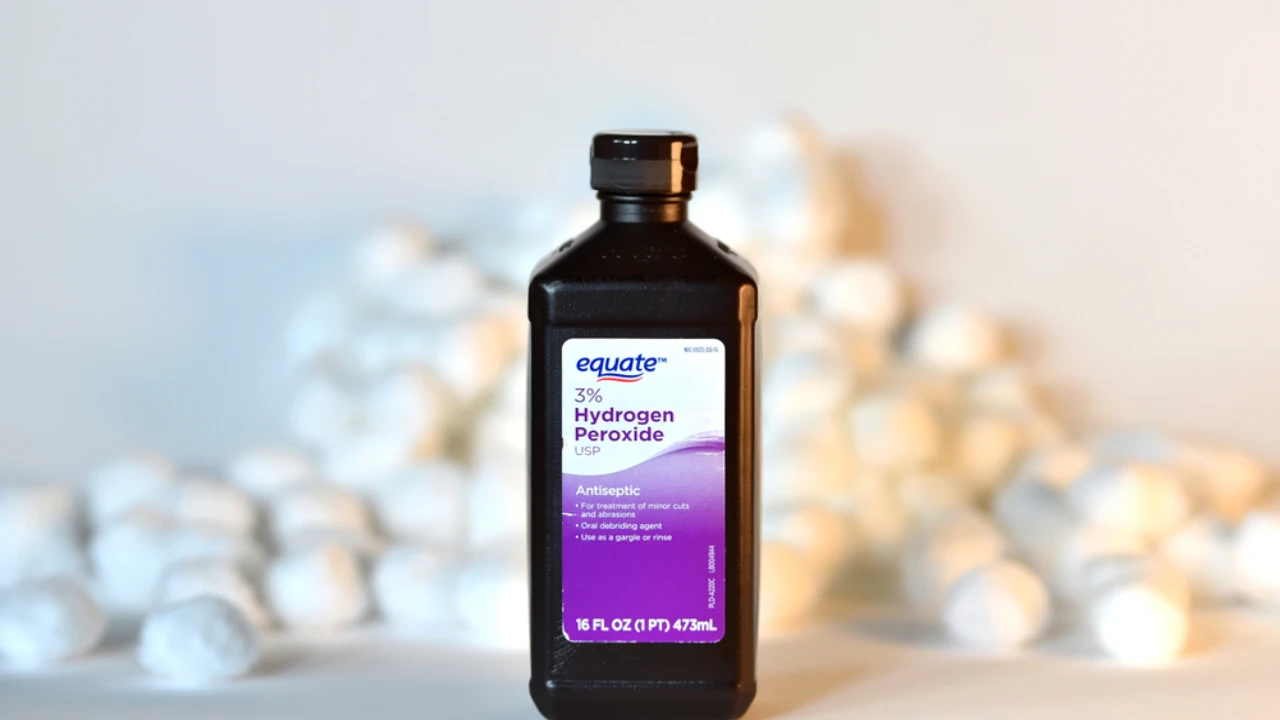  Hydrogen Peroxide for Toenail Fungus - Heal Infected Toenails Naturally