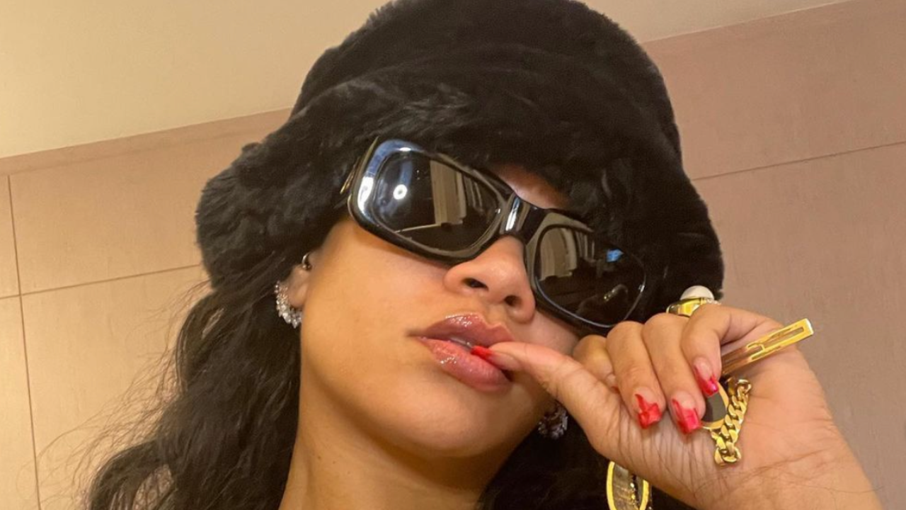 Rihanna (instagram/badgalriri) (instagram/badgalriri)