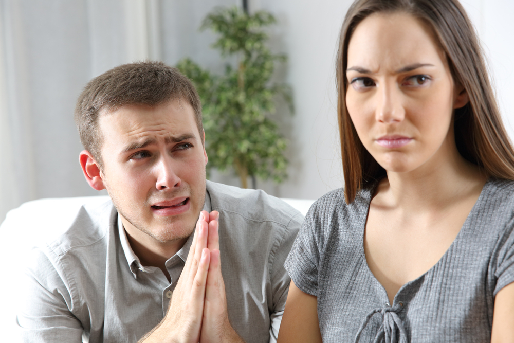     Tôi có nên nhắn tin cho người yêu cũ không?