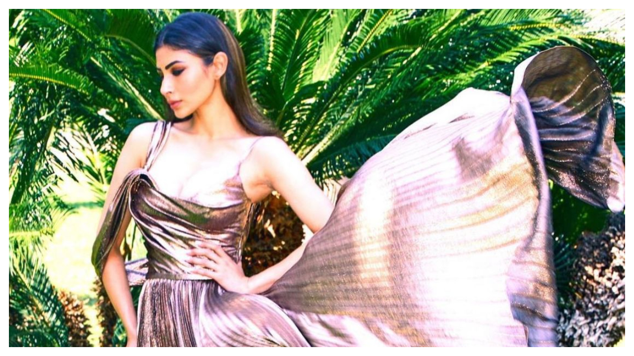 Mouni Roy looks bewitching in a metallic gown by Yara Shoemaker’s Fovari 