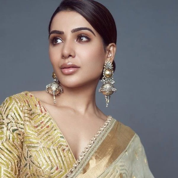 Samantha Ruth Prabhu trong đôi bông tai tuyên bố