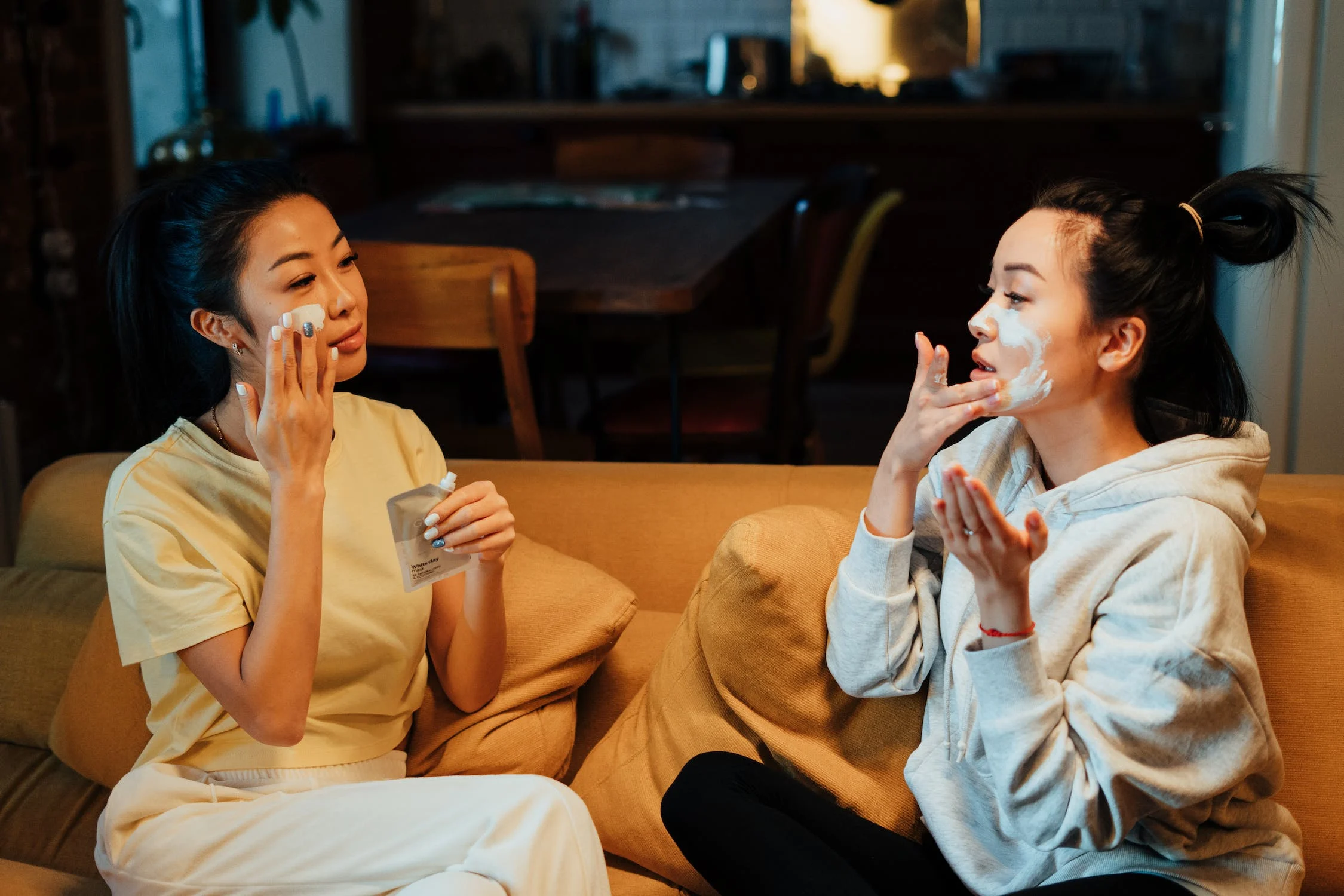 Làm thế nào để kết bạn trong trường đại học