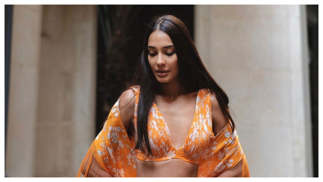 Sinh nhật của Lisa Haydon: Nữ diễn viên từng 5 lần đoạt giải Nữ hoàng thể thao với thời trang dân tộc và tôn lên vẻ thanh lịch truyền thống