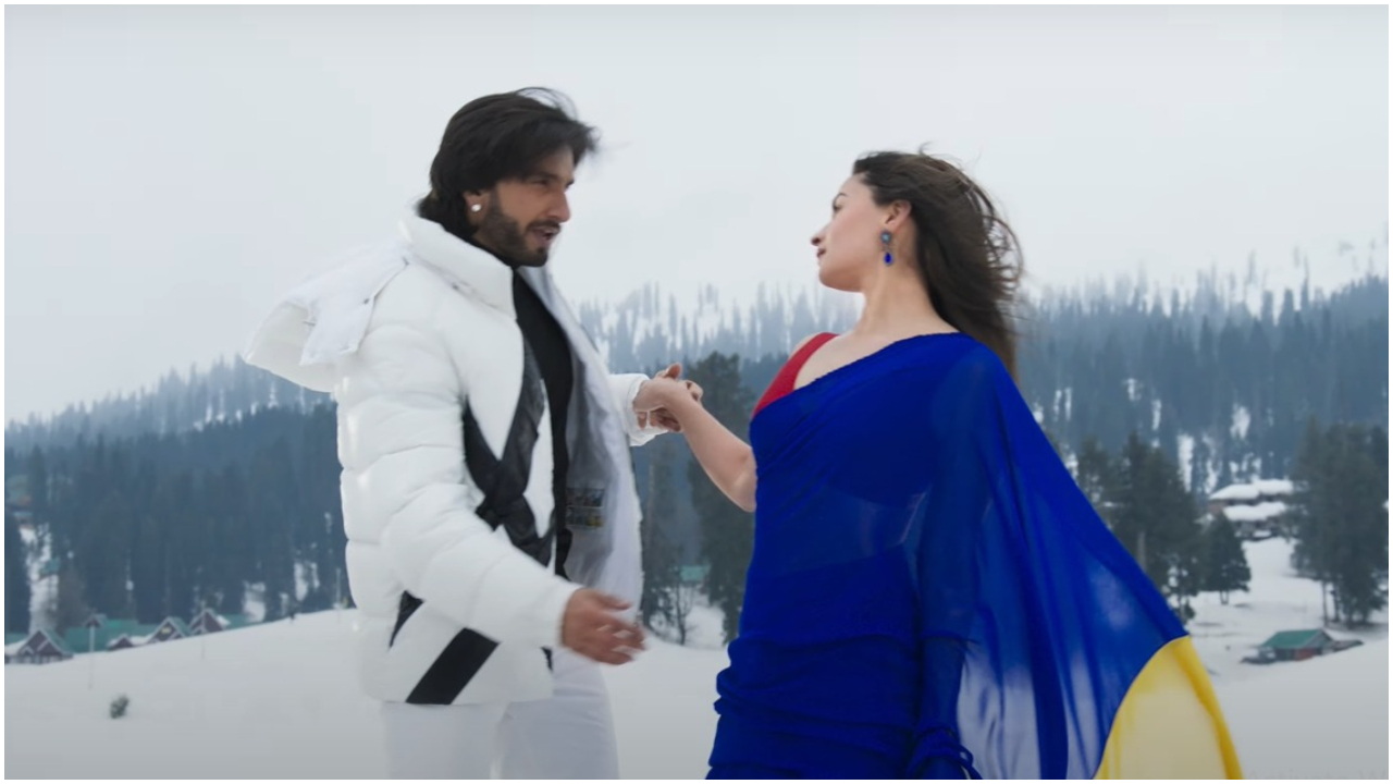 Alia Bhatt saree trong teaser Rocky Aur Rani Kii Prem Kahaani