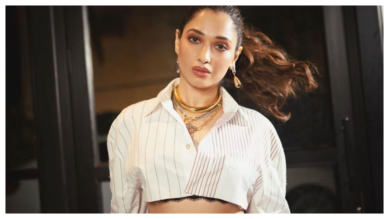 Nữ diễn viên Tamannaah Bhatia của Lust Stories 2 đã chính thức bước vào kỷ nguyên diva crop-top