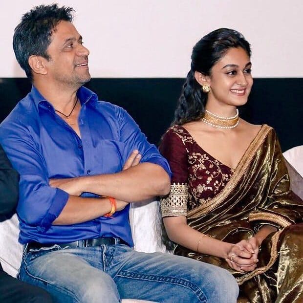 Arjun Sarja với con gái Aishwarya