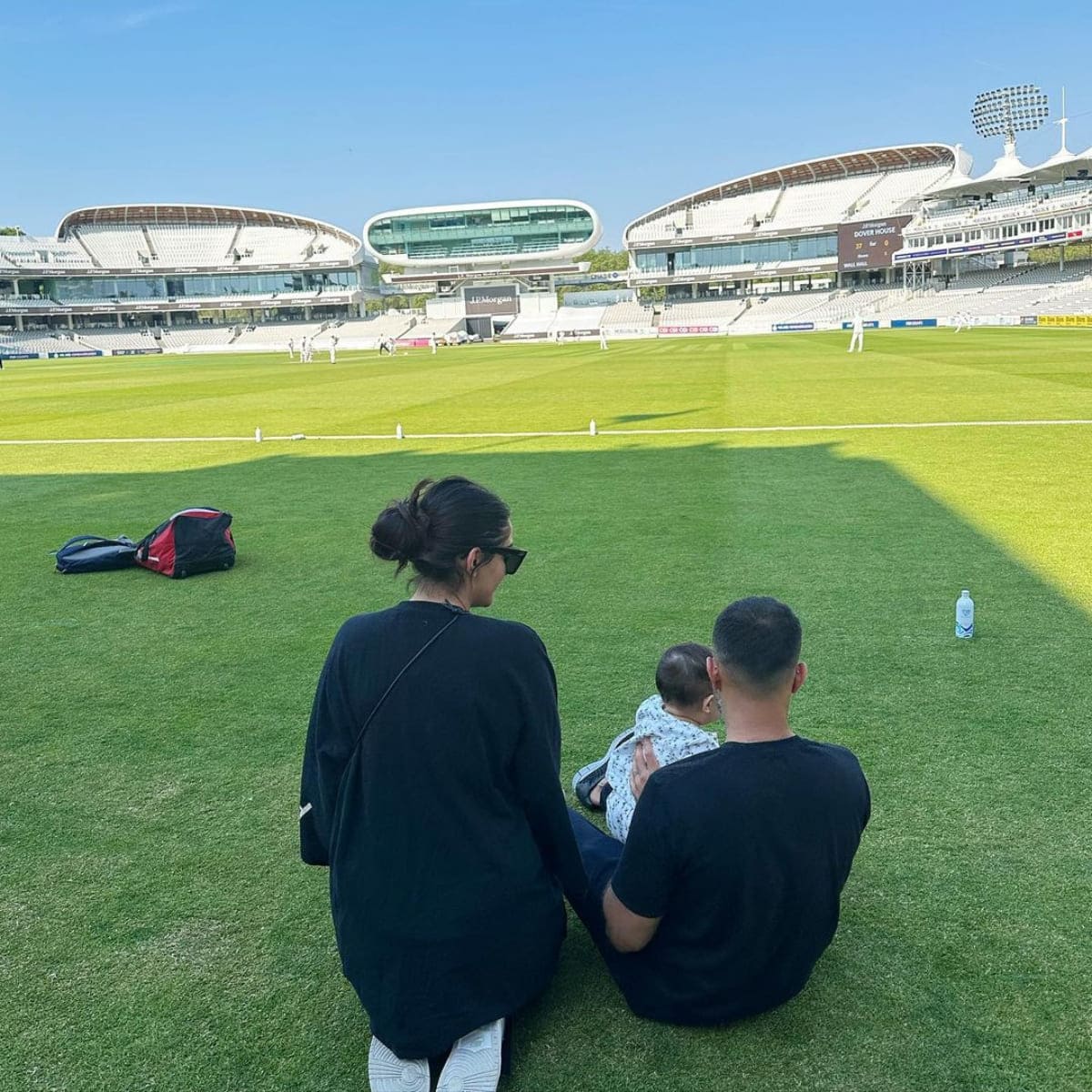 Bài đăng trên Instagram của Anand Ahuja