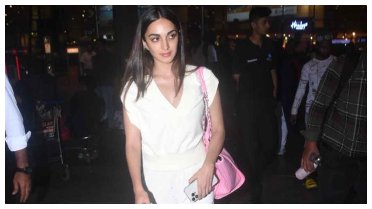 Từ Deepika Padukone đến Kiara Advani;  Là diva B-Town biến đồ thể thao thành mặt hàng chủ lực ở sân bay?