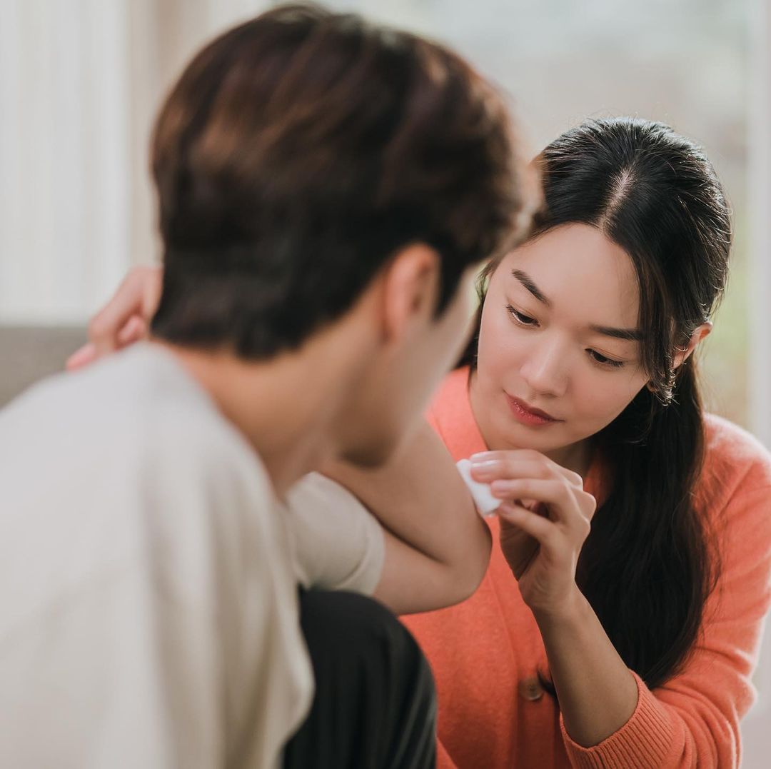 Shin Min Ah;  Hình ảnh lịch sự: Instagram giải trí AM