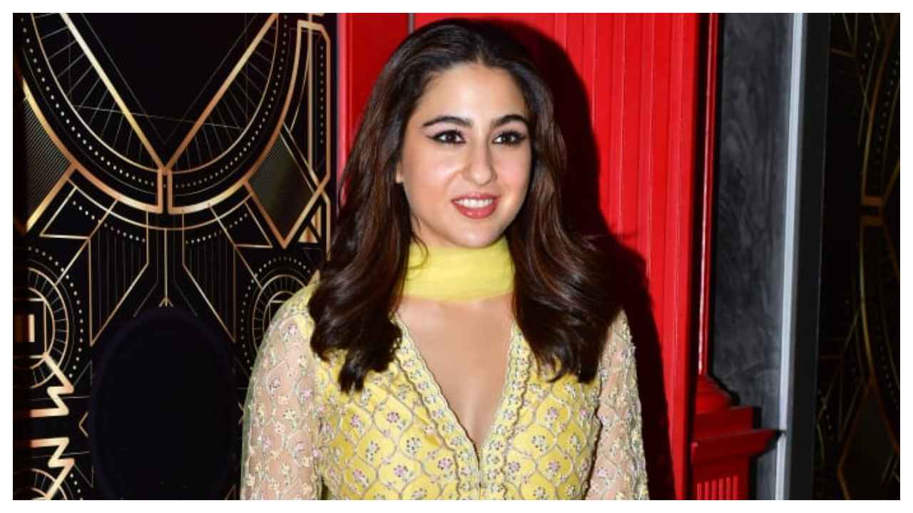 Sara Ali Khan tỏa ra sự tích cực trong chiếc sharara màu vàng của Ridhi Mehra có giá trị như một quả bom;  Biết giá