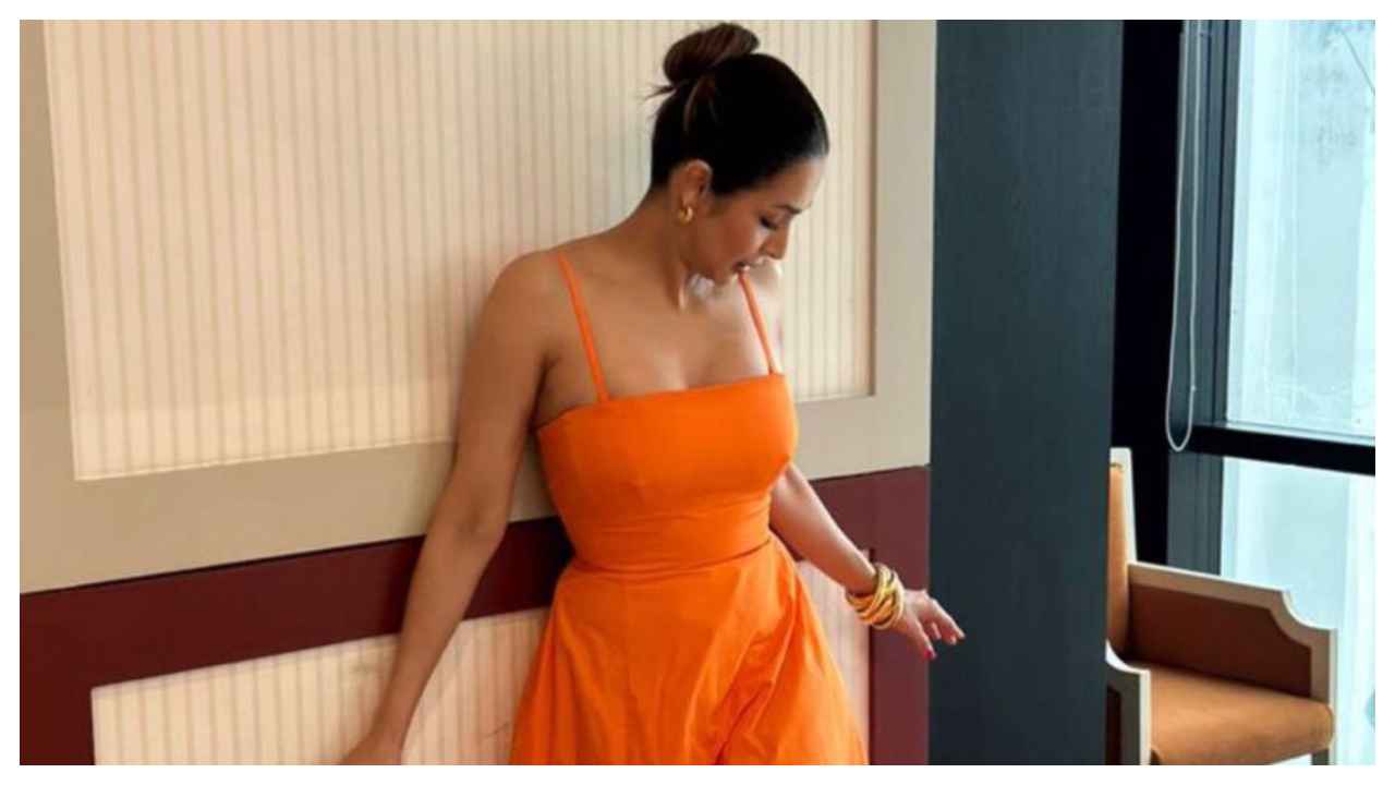 Malaika Arora stuns in Orange Kate Spade New York dress, perfect for romantic  date night | PINKVILLA