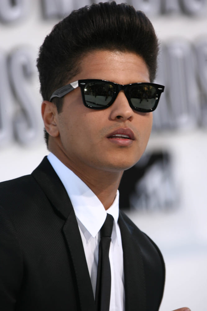 O Pompadour Bruno Mars