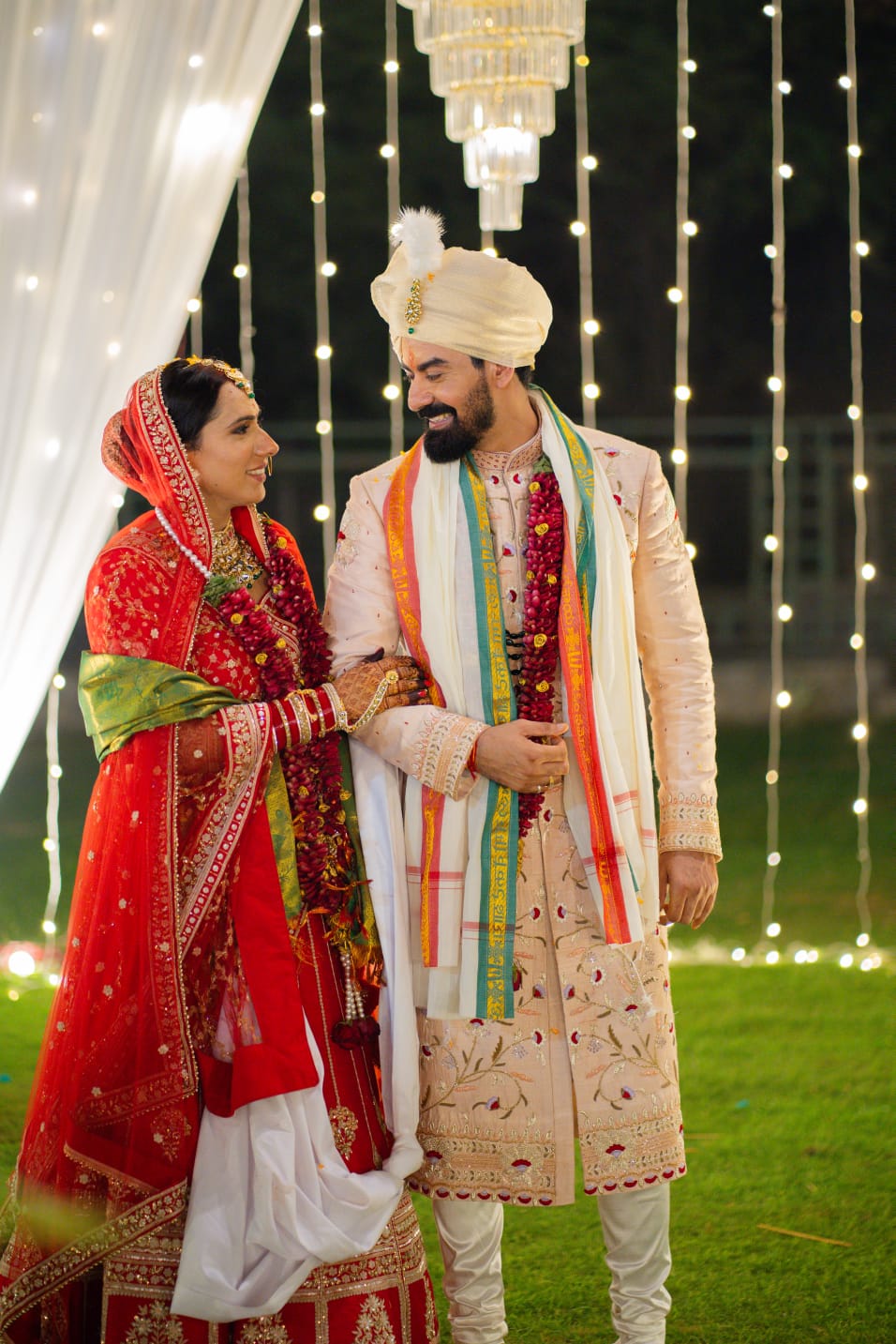 NHỮNG HÌNH ẢNH chưa từng thấy của Kabir Duhan Singh từ Engagement và Haldi