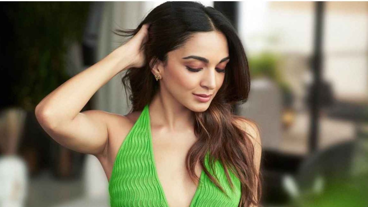 Kiara Advani proves love is ever-green in halter cutout dress from Cult Gaia;  Find out its price | PINKVILLA