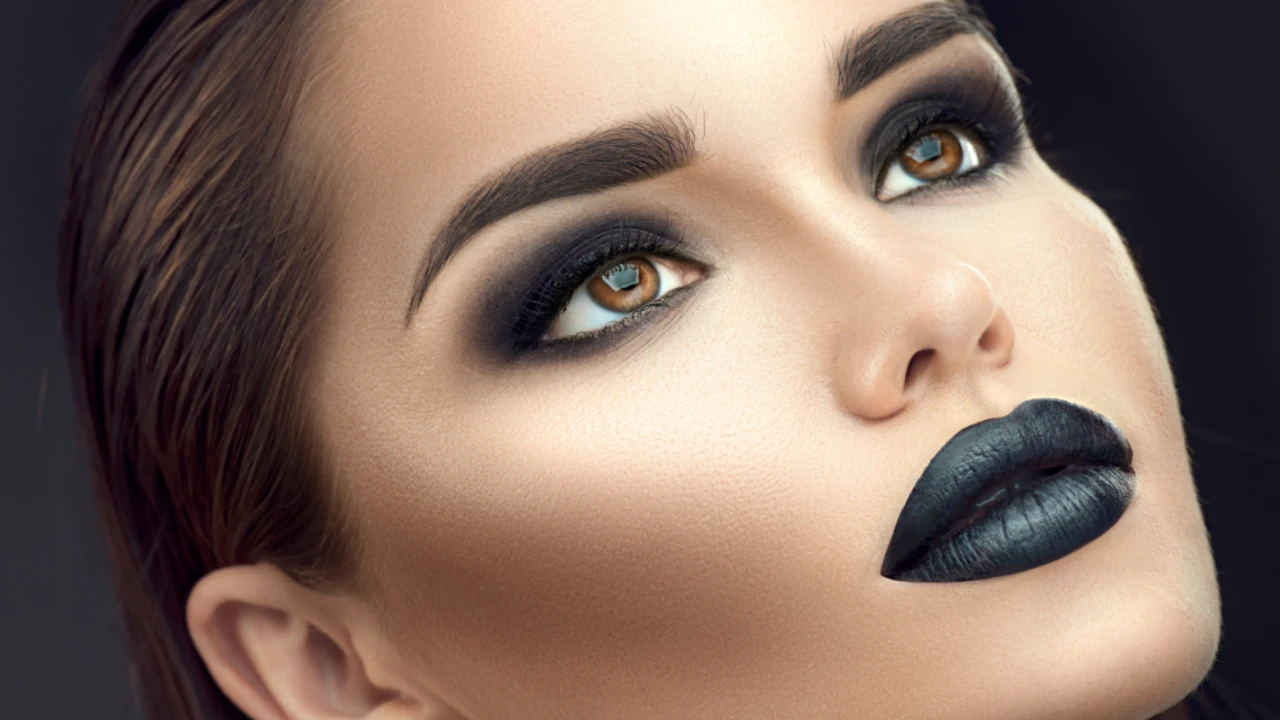 Mastering the Art of Gothic Eye Makeup Tutorial - A Precise Guide ...