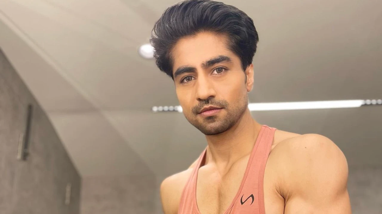 How well do you know Harshad Chopda? Here are 5 interesting facts about the Yeh Rishta Kya Kehlata Hai actor 