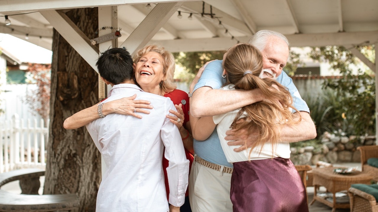  Anniversary Quotes for Parents to Celebrate Their Love