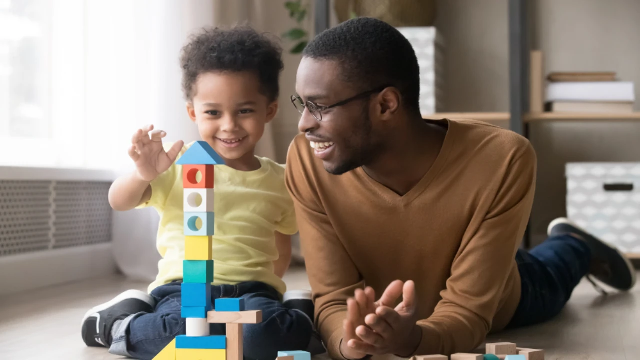Libra to Aries: 4 Zodiac Signs Who Happily Set Aside Work to Play with Their Toddlers