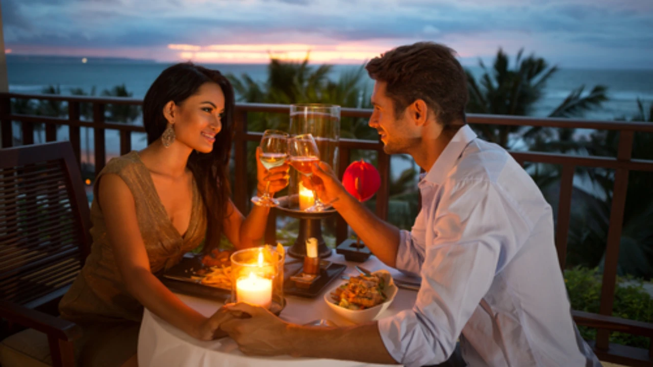 Ways to Ask a Guy out on a Perfect Date