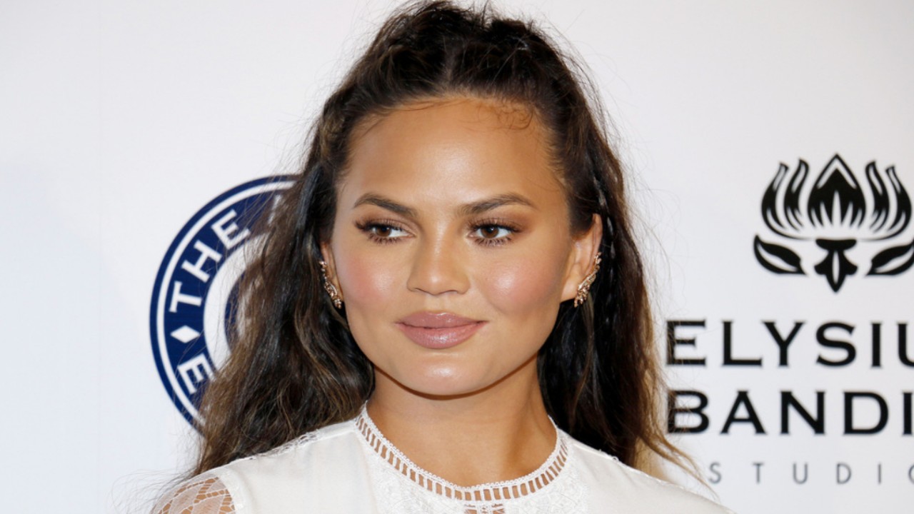 Chrissy Teigen Weight Loss Details: How the Model Shed 50 lbs