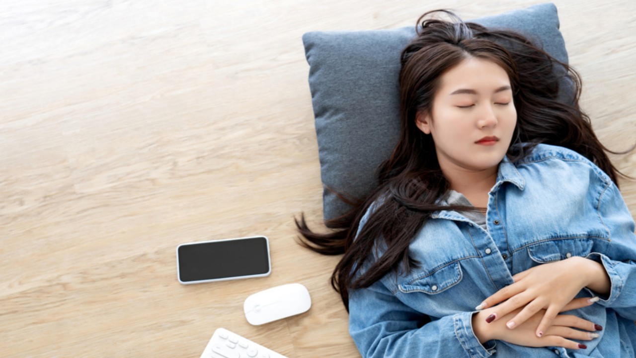 Discover the age-old benefits of sleeping on the floor Discover the age-old benefits of sleeping on the floor