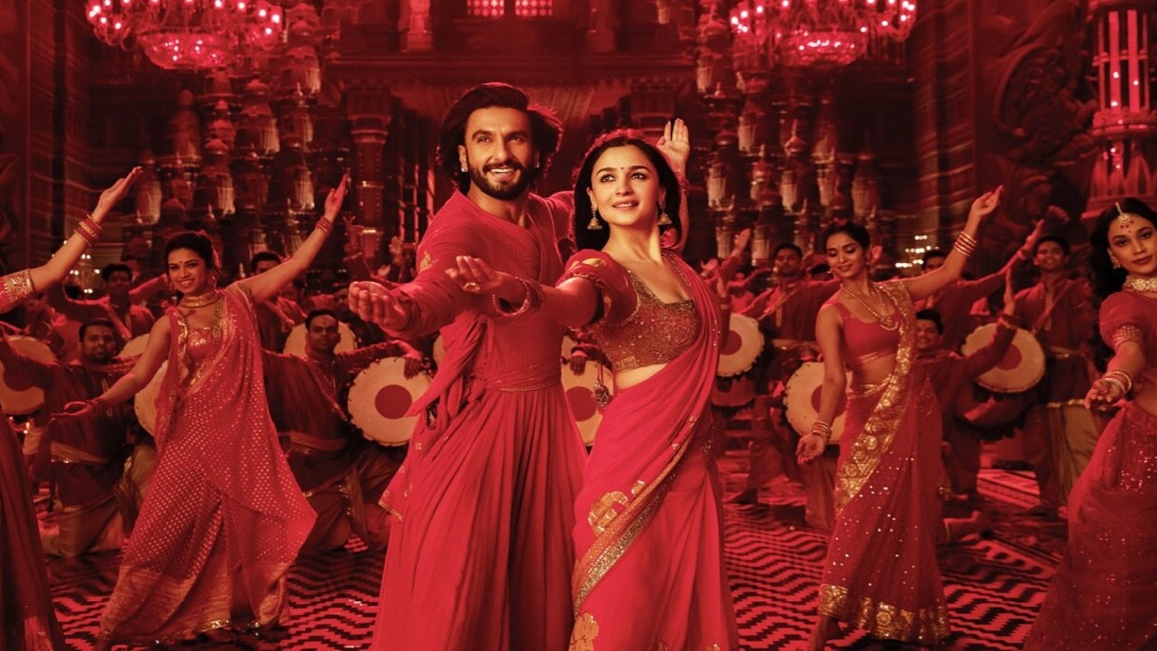 Rocky Aur Rani Kii Prem Kahaani Opening Weekend Box Office: Karan Johar's film clocks 44.50 crore in 3 days Rocky Aur Rani Kii Prem Kahaani Opening Weekend Box Office: Karan Johar's film clocks 44.50 crore in 3 days