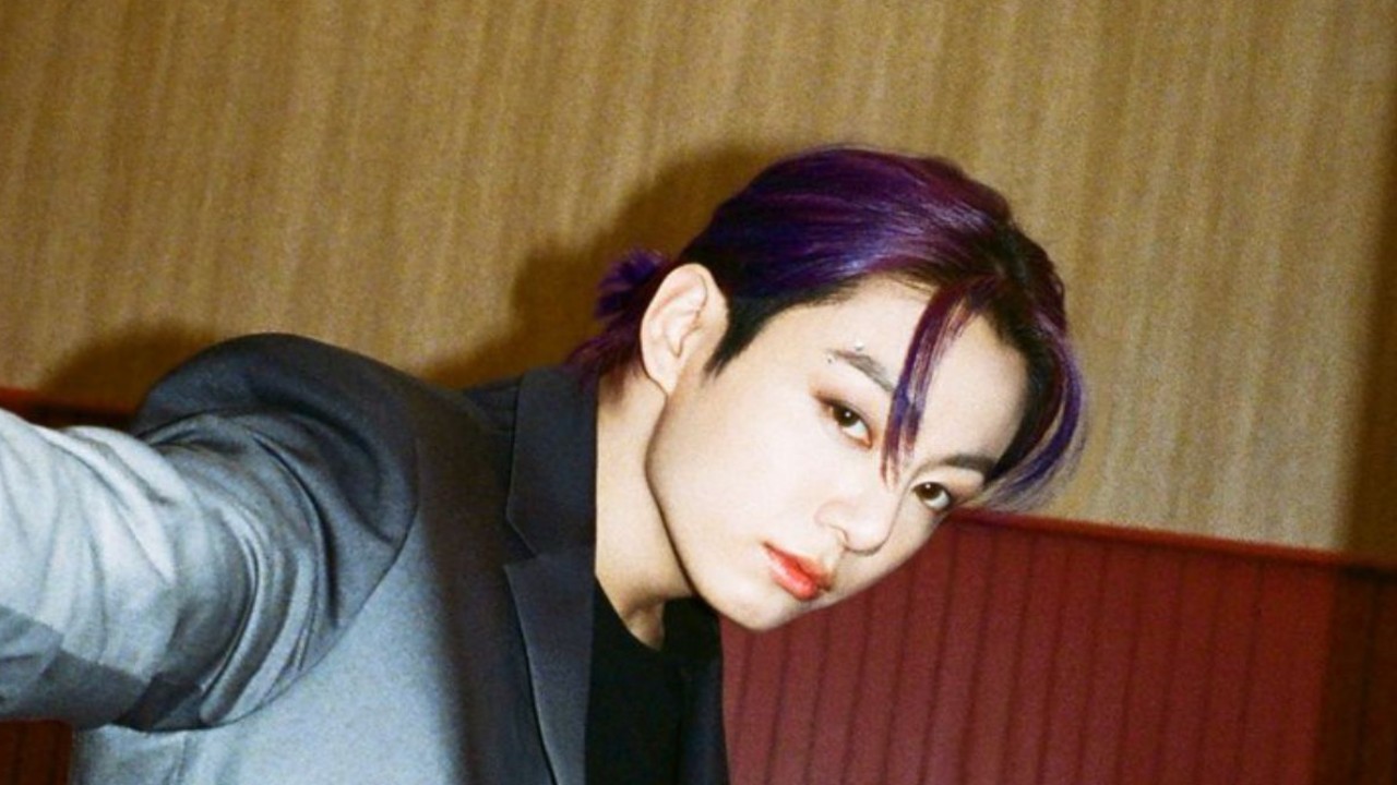 Here's why BTS's Jungkook started crying during his Weverse live broadcast  | Entertainment – Gulf News