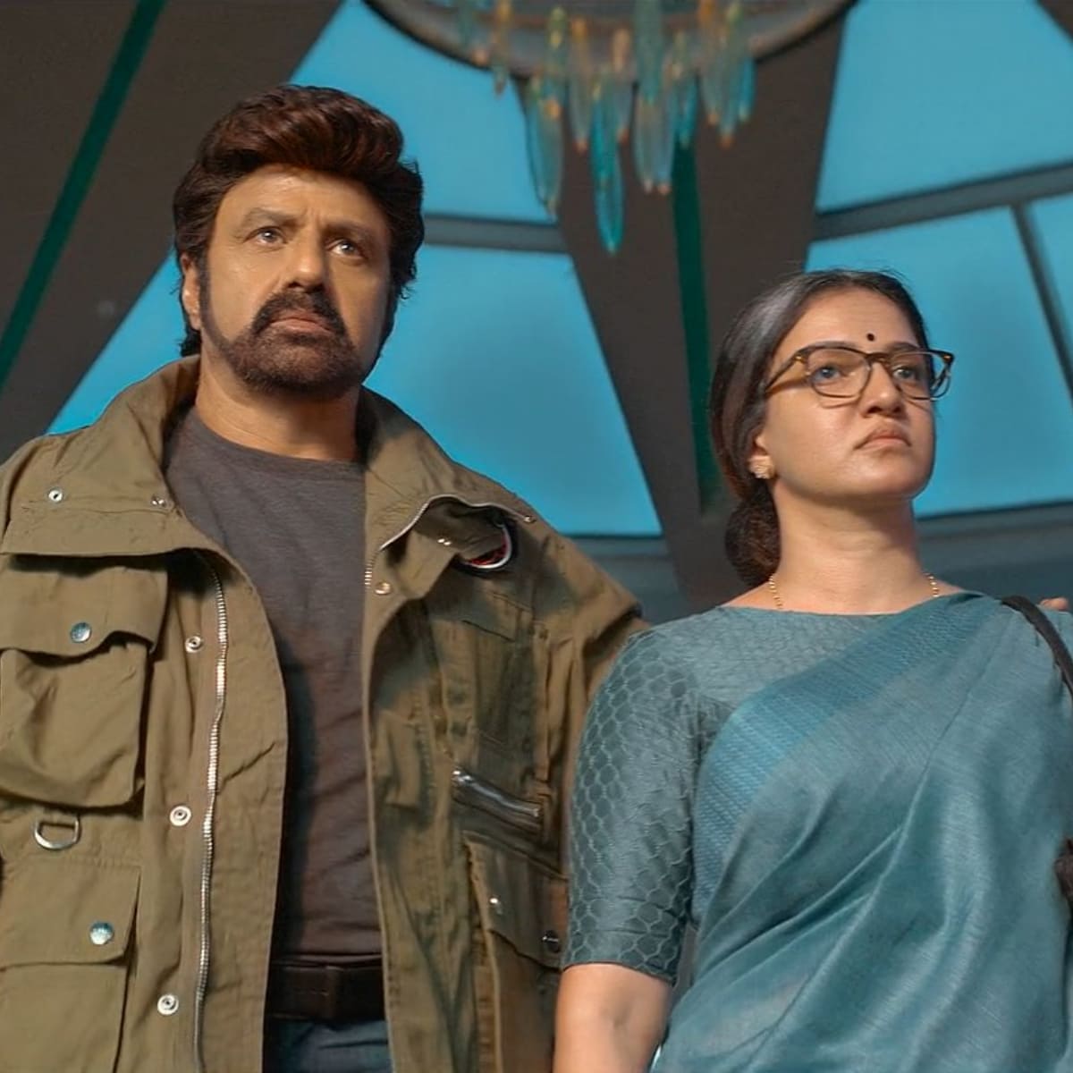 Balakrishna and female actors' unusual age gap; The normalised concept of old actors romancing young heroines