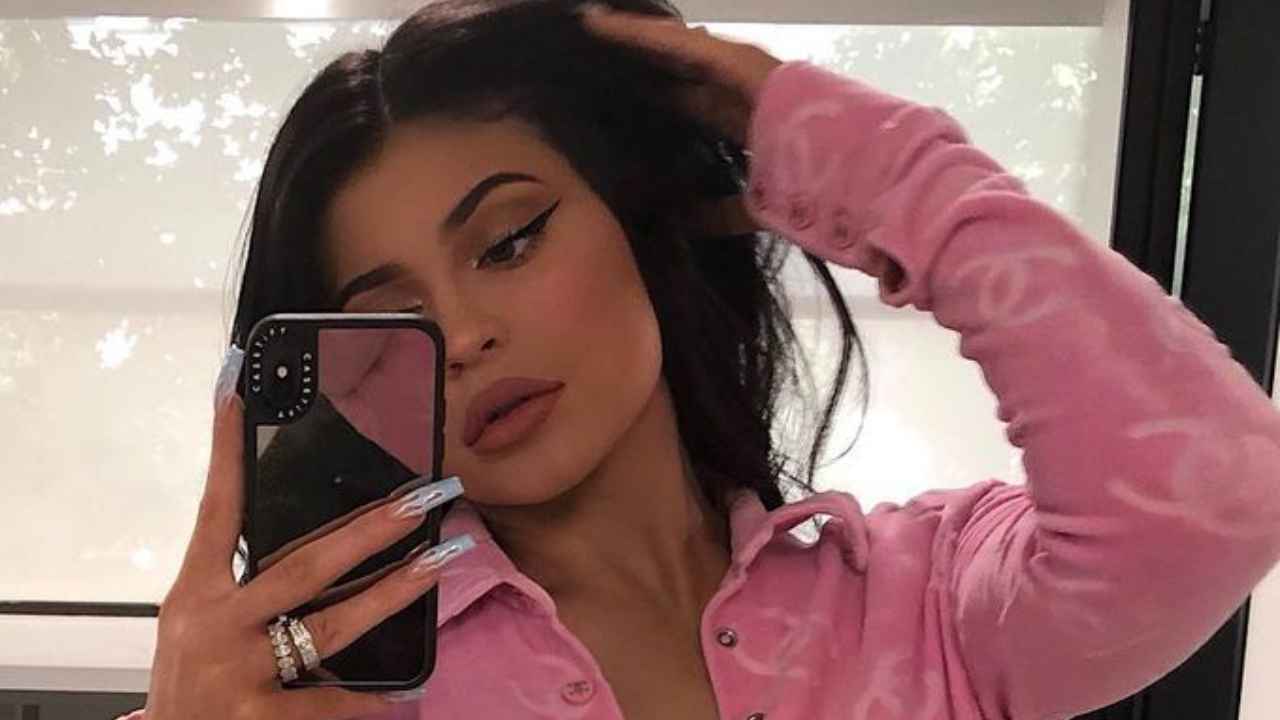 Say hello to Kylie Jenner, the undeniable queen of versatility