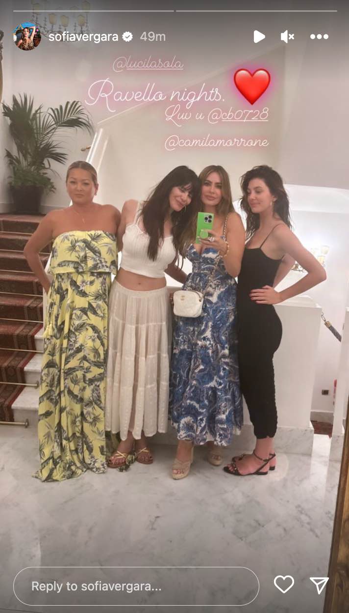  (instagram/ sofiavergara)