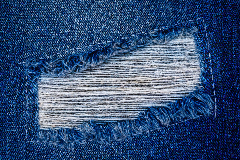 How to distress jeans