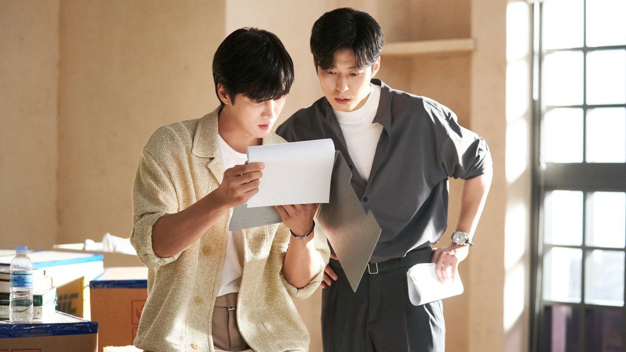 Ahn Bo Hyun and Ahn Dong Goo: courtesy of Studio Dragon