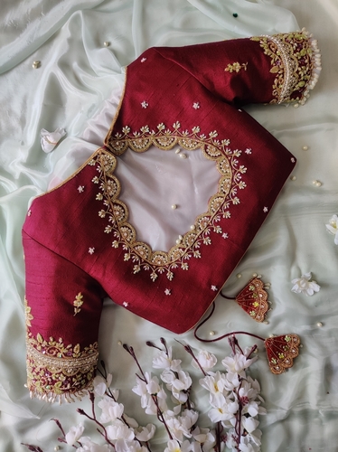 50 Latest Silk Saree Blouse Designs Catalogue 2023 | Silk saree blouse  designs, Saree blouse designs, Bridal sarees south indian