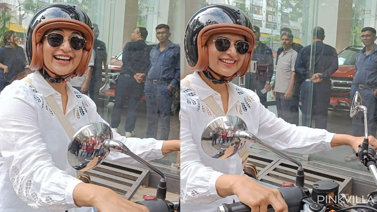 Khatron Ke Khiladi 13: Divyanka Tripathi makes dashing bike entry; says 'Challenger ko hi challenge de diya' Divyanka Tripathi