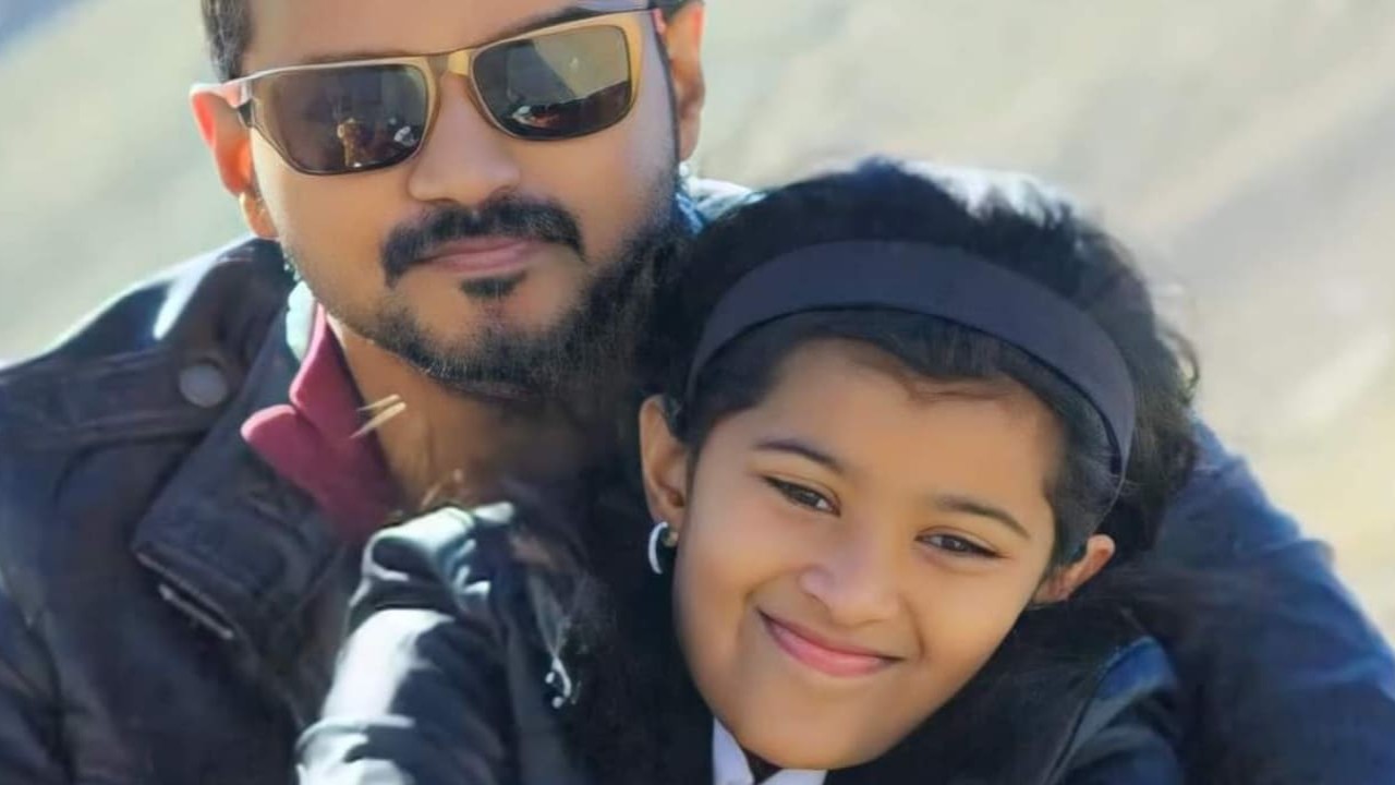 Wayback Wednesday: Thalapathy Vijay's reaction to rare video of daughter Divya Sasha dancing is unmissable