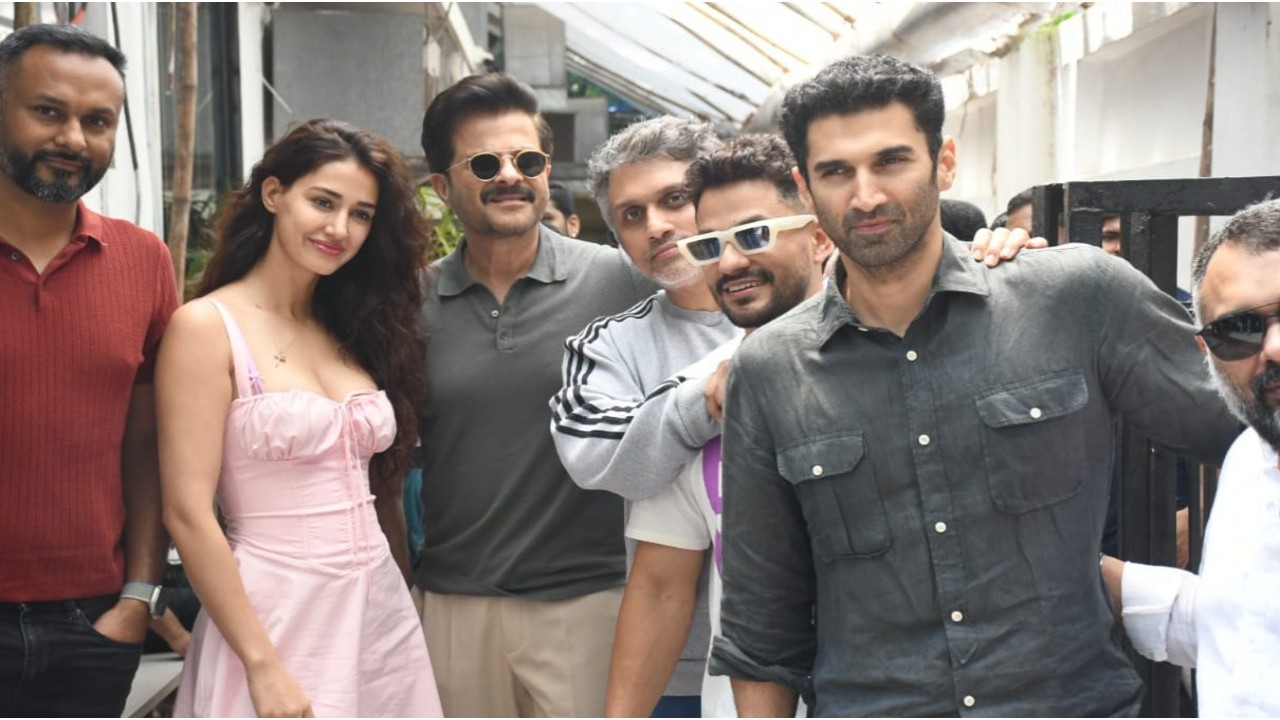WATCH: Aditya Roy Kapur, Disha Patani, Anil Kapoor, and team Malang reunite; spotted stepping out in city