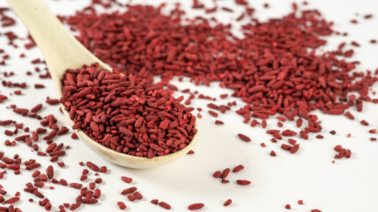 Health Benefits of Red Yeast Rice & Their Potential Side Effects