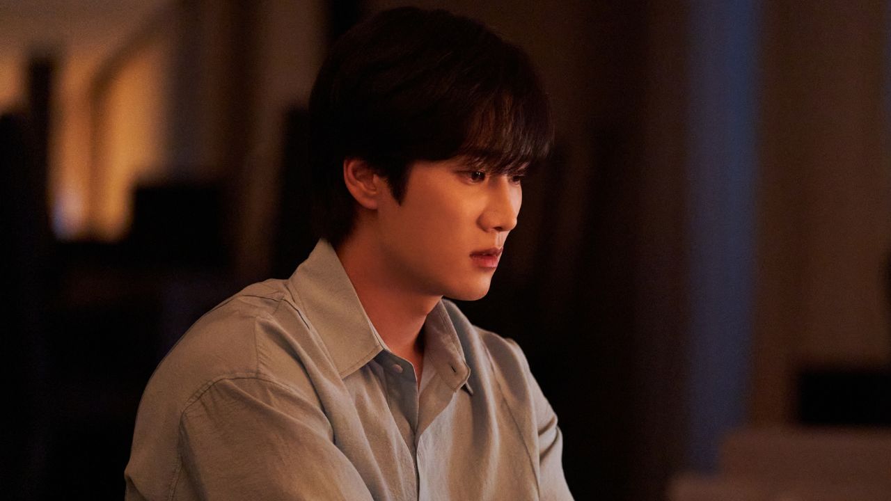 Ahn Bo Hyun: courtesy of Studio Dragon