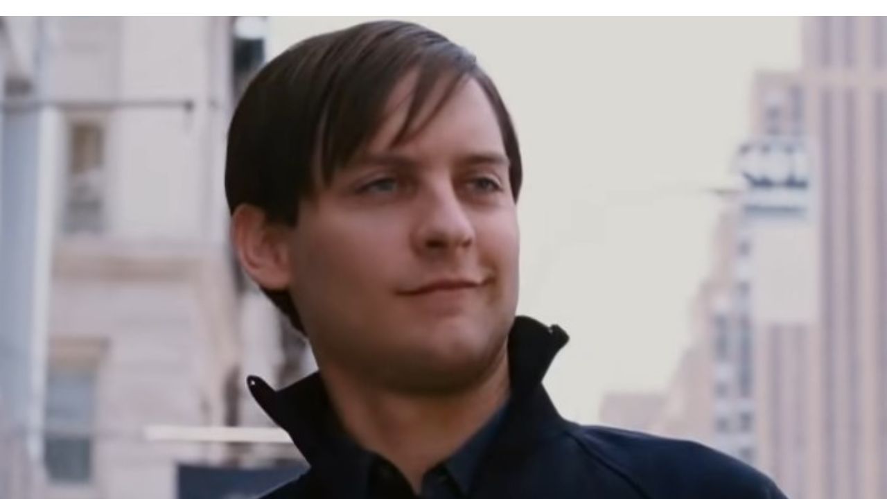 Tobey Maguire Doubted Leonardo DiCaprio Had a Chance Getting Cast in His  Breakthrough Film