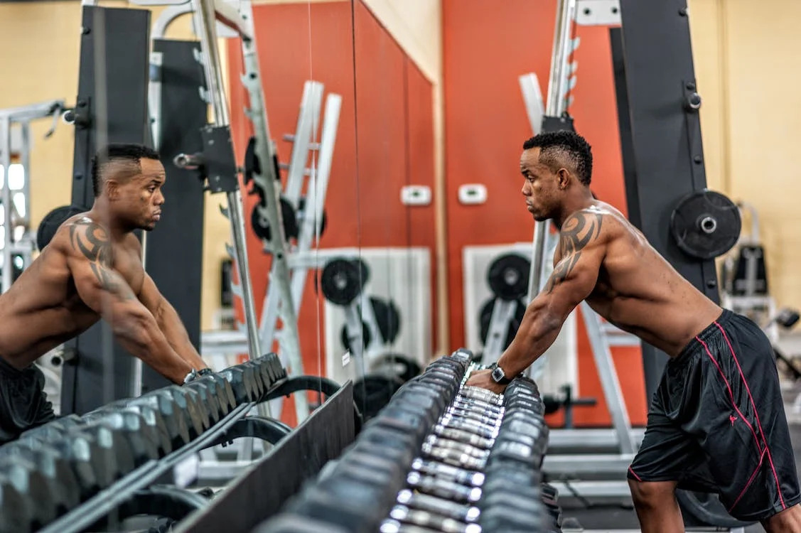 jonathan majors workout routine