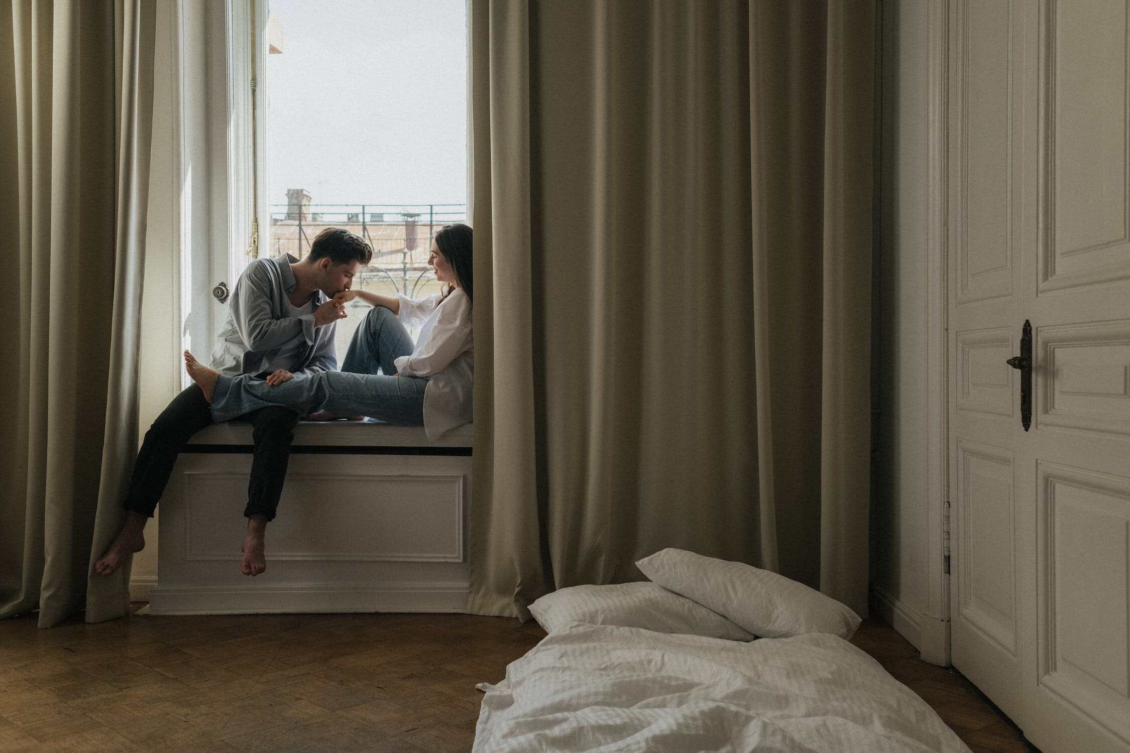 Flirty questions to ask a guy