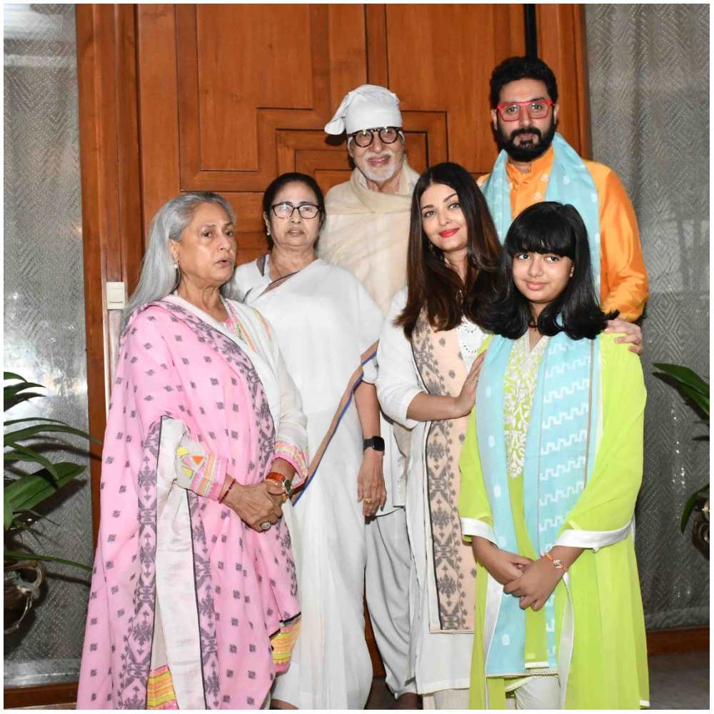 West Bengal CM Mamata Banerjee ties Rakhi to Amitabh Bachchan as she 'wholeheartedly thanks' his entire family