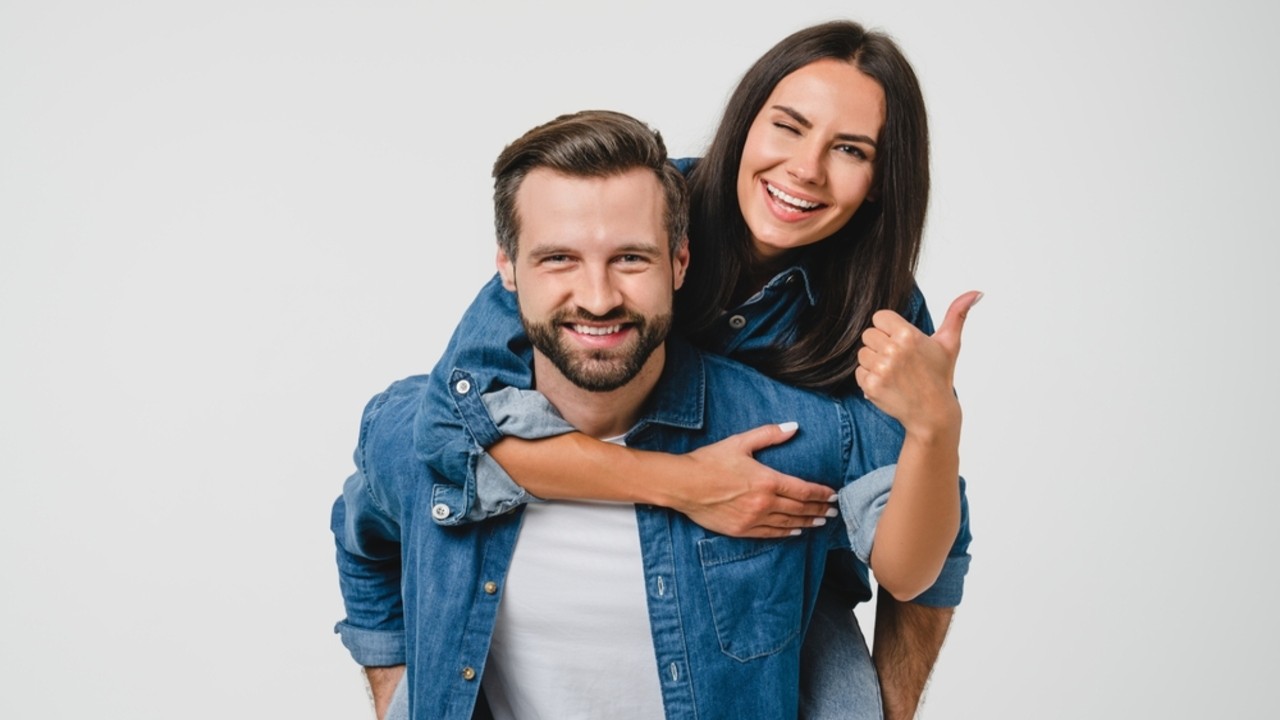 Virgo to Libra: 4 Zodiac Signs Who Step up to Financially Support Their Lover in Tough Times