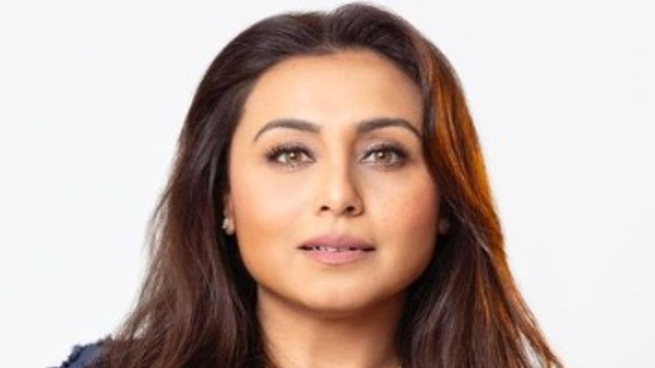 Rani Mukerji avslører det ukentlige ritualet hun følger med Aditya Chopra selv i dag;  «Det er fint å holde hender…»