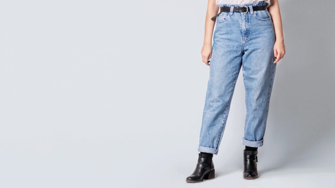 13 Best Baggy Jeans to Add to Your Wardrobe That Are in Vogue