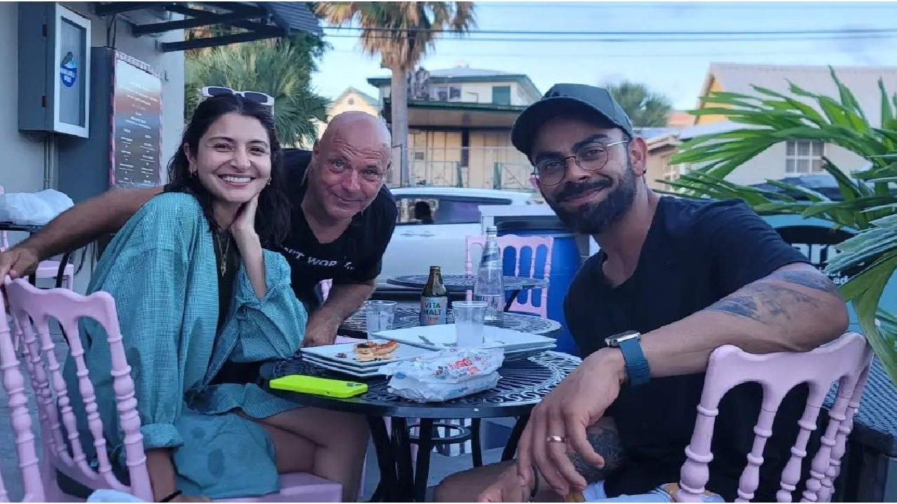 Anushka Sharma and Virat Kohli are all smiles after enjoying hearty meal in Barbados (Pic Credit: Cafe A La Mer, Instagram) Anushka Sharma and Virat Kohli are all smiles after enjoying hearty meal in Barbados-UNSEEN PIC