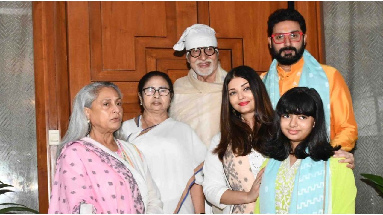West Bengal CM Mamata Banerjee ties Rakhi to Amitabh Bachchan, 'wholeheartedly thanks' his entire family